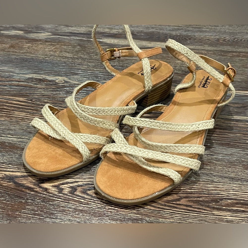 A.N.A - “Ana Alto” Natural Strappy Sandals #057-6148 Sz. 11M - NWOT